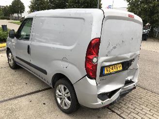 Opel Combo 1.6d 77kW E5 6 bak Clima LM Velgen picture 5