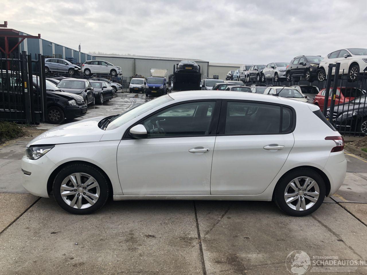 Peugeot 308 1.2i 81kW E6 5 drs AICRO NAVI