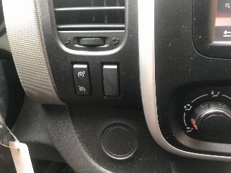 Renault Trafic L2H1 16dci 89kW E6 Airco, Navi picture 9