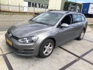 Unfallwagen Volkswagen Golf 12tsi 63kW E5 Variant 92000 km 2014/5