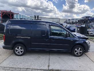 skadebil bedrijf Volkswagen Caddy maxi 16tdi 75kW E6 AIRCO NAVI 2016/2