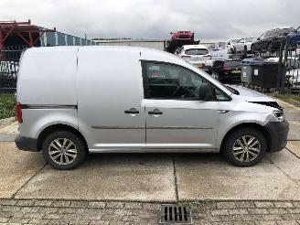 skadebil bedrijf Volkswagen Caddy 2.0tdi 75kW E6 2018/2