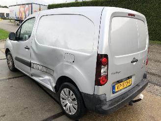 Citroën Berlingo 1.6hdi E5 Airco 3 persoons picture 5