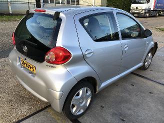 Toyota Aygo 1.0i Airco 5 drs picture 4