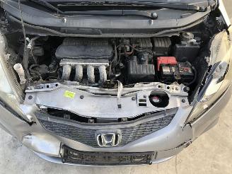 Honda Jazz 12i Vtec Airco picture 10