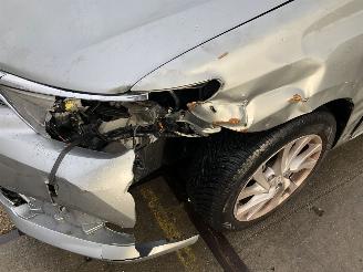 Toyota Auris 1.8 Hybrid 5 drs picture 12