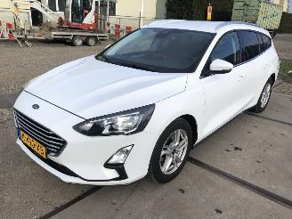 Ford Focus 1.0 Ecoboost Trend Edition Business picture 2