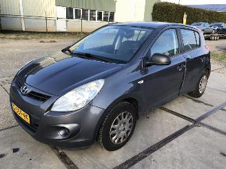 Hyundai I-20 12i 59kW E5 Airco picture 2