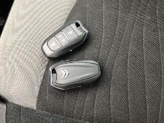 Citroën C4 PICASSO 12i 96kW E6 66000 km picture 9