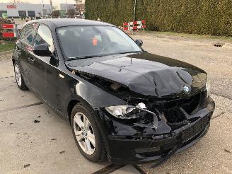 BMW 1-serie 116i 5 drs 2.0 E5 picture 3