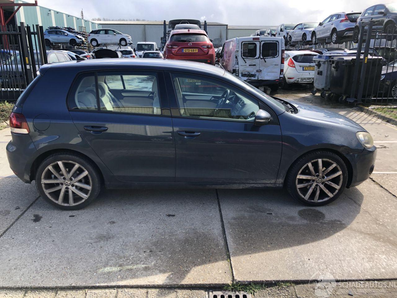 Volkswagen Golf 14tsi 90kW E5 DSG 5drs