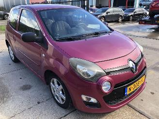 Renault Twingo 12i 16v Airco picture 3