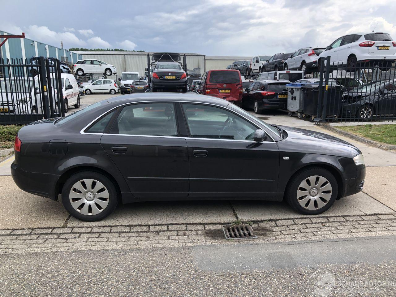 Audi A4 2.0i 96kW