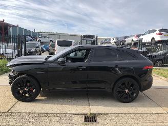 damaged passenger cars Jaguar F-Pace S 3.0D AWD 221kW E6 2018/3