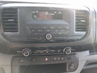 Peugeot Expert 15 Bluehdi 100 Premium E6 75kW picture 9