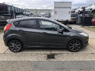Schadeauto Ford Fiesta 1.0 ecoboost 74kW ST-Line 2016/11