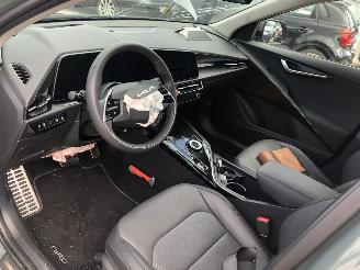 Kia Niro 1.6GDI Hybrid Executiveline Nw prijs € 44220 picture 6