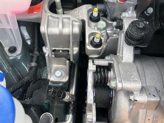 Kia Niro 1.6GDI Hybrid Executiveline Nw prijs € 44220 picture 19