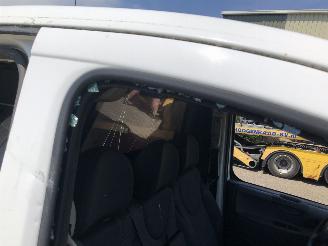 Peugeot Expert 1.6HDI 66kW Airco picture 10