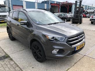 Ford Kuga ST-Line 1.5i 134kW Aut. 92000 km picture 2
