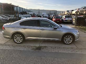 Unfallwagen Volkswagen Passat 1.4tsi 110kW DSG E6 96000 km HIGHLINE 2015/7