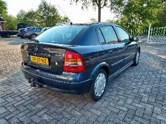 Opel Astra 1.8 picture 6