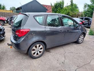 disassembly passenger cars Opel Meriva  2011/11