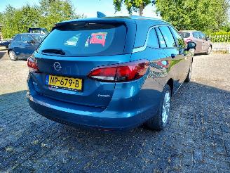 Opel Astra  picture 17