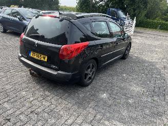 Peugeot 207 1.6 vti picture 4