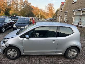 Volkswagen Up! Weinig km !! picture 2