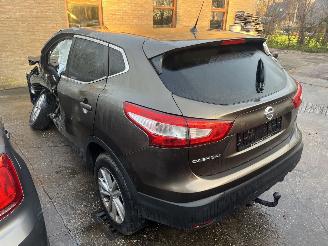 Nissan Qashqai 1.2 tce automaat picture 4