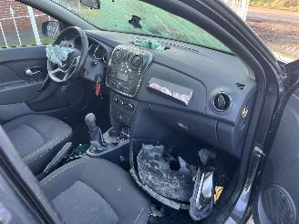 Dacia Logan  picture 14