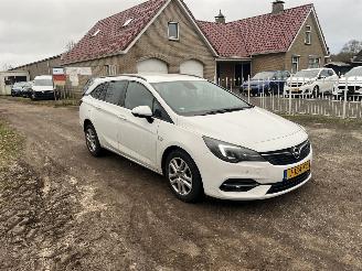 Opel Astra SPORTS TOURER 1.5 cdti weinig km !! picture 7