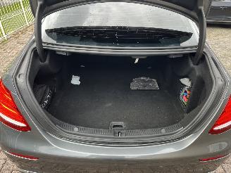 Mercedes E-klasse Lichte brandschade !! picture 16