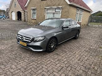 skadebil auto Mercedes E-klasse Lichte brandschade !! 2017/6