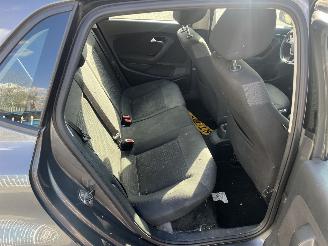 Volkswagen Polo 1.2 tsi picture 16