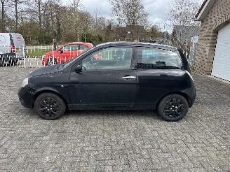 Lancia Ypsilon  picture 2