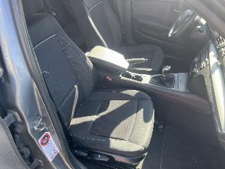 BMW 1-serie 116i picture 16
