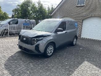 krockskadad bil bedrijf Ford Transit Courier Van 1.0 ecoboost 2024/12