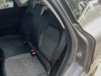 Renault Captur E-TECH PLUG-IN HYBRID weinig km !! picture 17