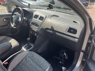 Volkswagen Polo Cross polo weinig km !! picture 17
