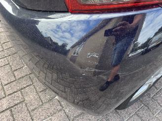 Peugeot 208 1.2 puretech picture 21