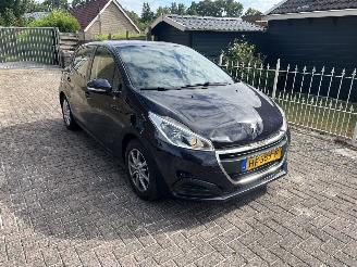 Peugeot 208 1.2 puretech picture 7