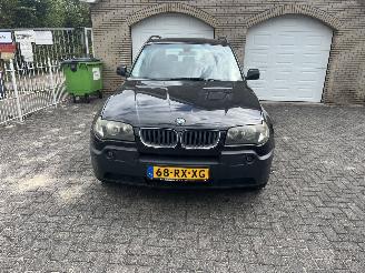 BMW X3 2.0i motorschade picture 8