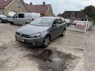 Unfallwagen Volkswagen Golf  2012/3