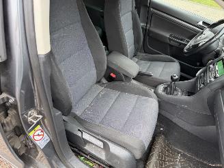 Volkswagen Golf  picture 16