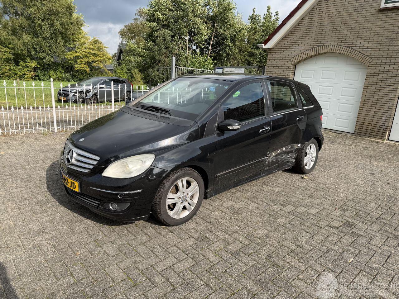 Mercedes B-klasse B200 automaat !!