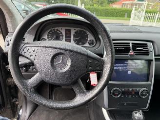 Mercedes B-klasse B200 automaat !! picture 11
