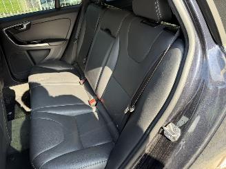 Volvo V-60 2.0 t5 automaat !! picture 14