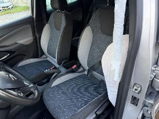 Opel Crossland X picture 8